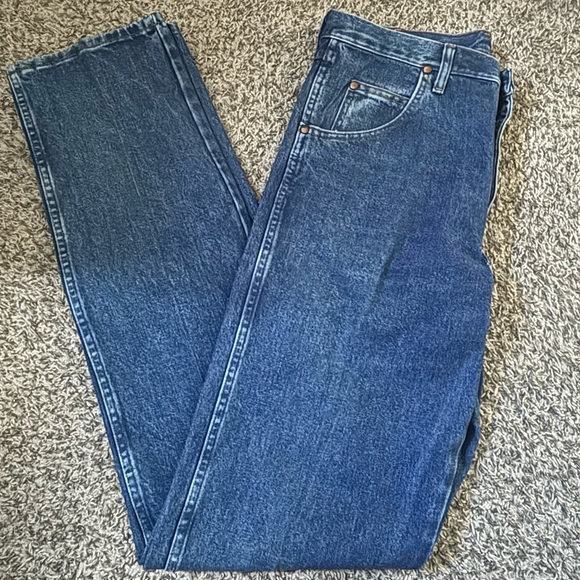 Wrangler Bootcut Jeans - Picture 2 of 6